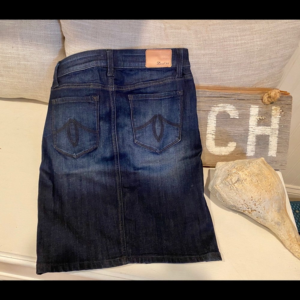 level 99 denim jean skirt size 25